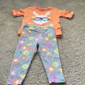 Toddler set 18 months orange w flower set